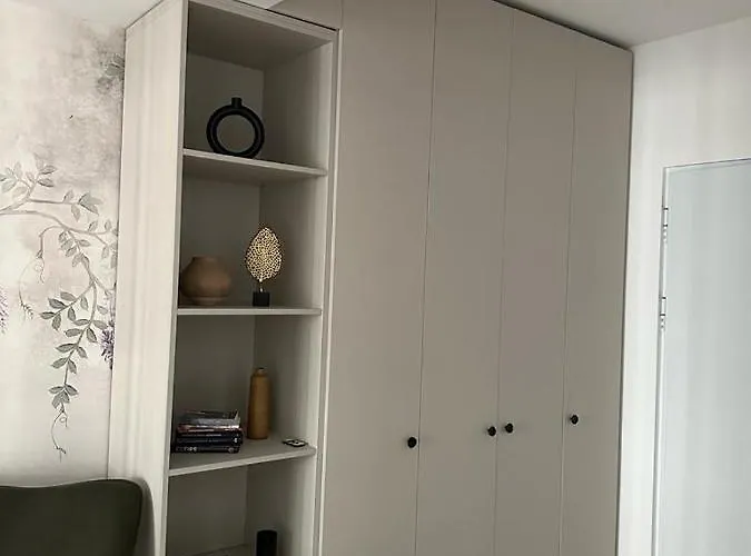 Urban Flats Апартаменти *